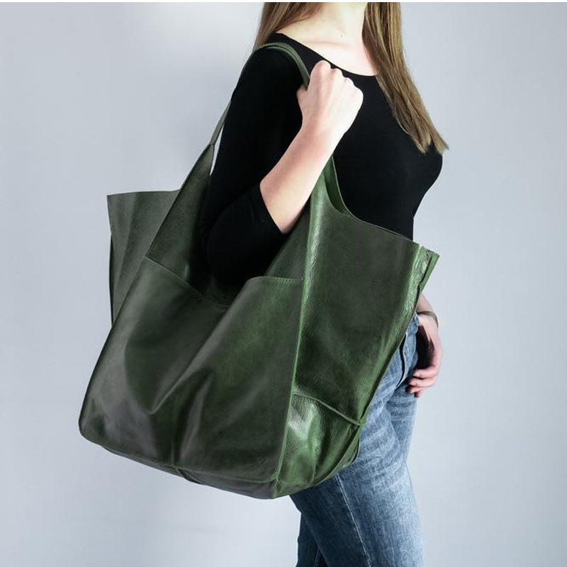 Oversized Leather Weekender Bag | Stylish Travel Handbag with Versatile Carry Options