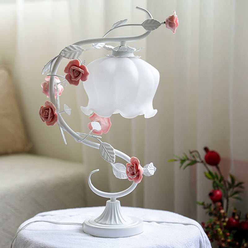 BlossomGlow – Luxurious Rose-Inspired Lamp | Elegant Ambient Lighting