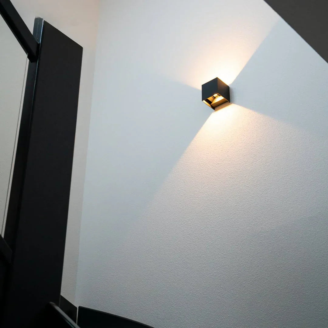 Luxe Wall Light – Motion Sensor & Warm Ambient LED Lighting (2700K)