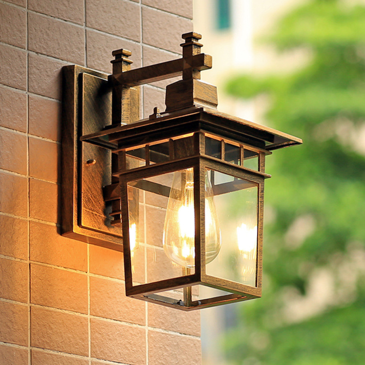 Alessio Elegant Outdoor Wall Light – Waterproof Adjustable Modern Design for Garden & Patio