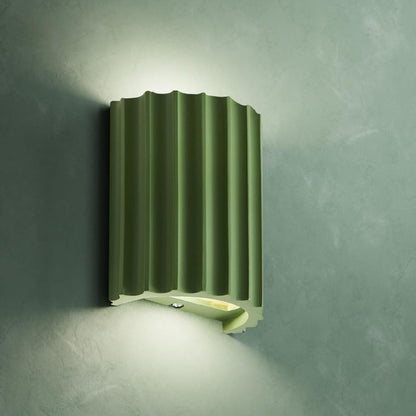 Minimalist LED Wall Light – Soft Glow Up & Down Accent Lighting for Indoor Spaces