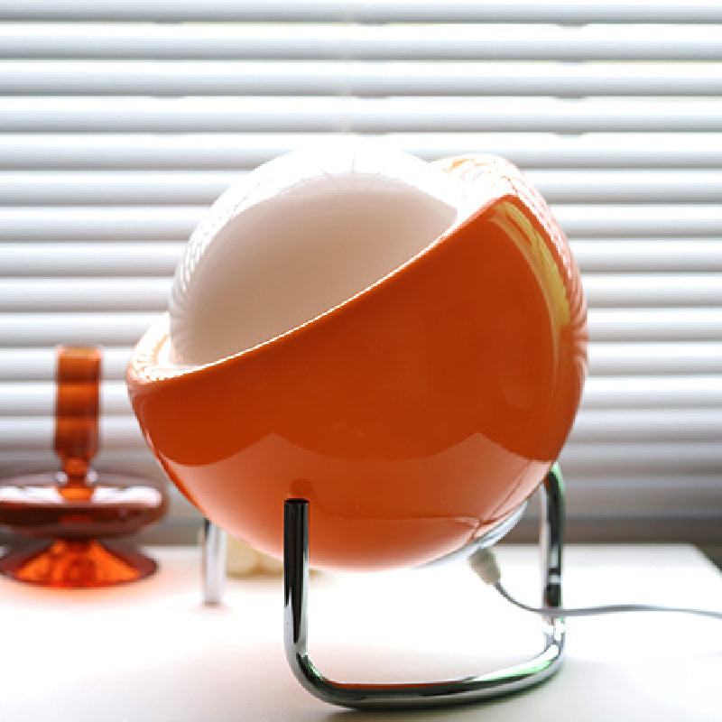 Lampora | Retro Dome Table Lamp – Bauhaus & Vintage Style