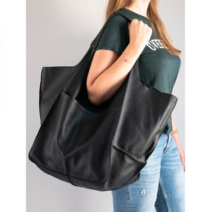 Oversized Leather Weekender Bag | Stylish Travel Handbag with Versatile Carry Options