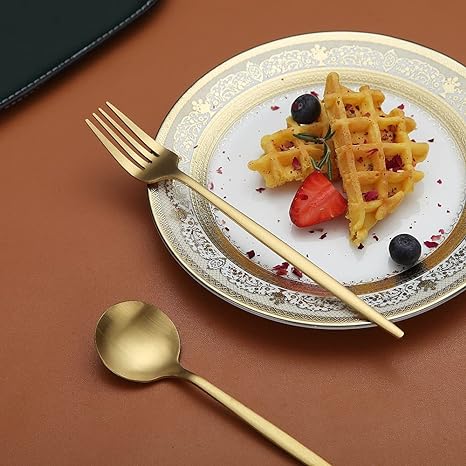 Minimalist Flatware Set – 20-Piece Titanium-Coated Stainless Steel Cutlery | Modern Matte Finish for Elegant Dining