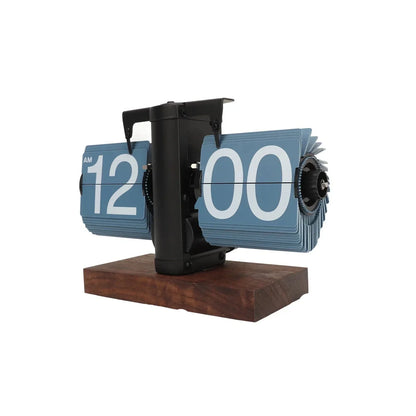 Silvara – Vintage Flip Down Clock in Walnut Wood | Retro Mechanical Design