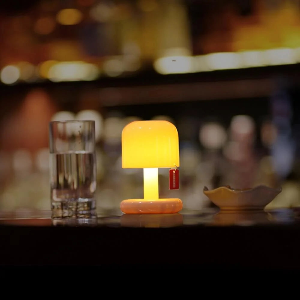 Mini Sunset Lamp – USB Rechargeable Ambient Light for Relaxation & Mood