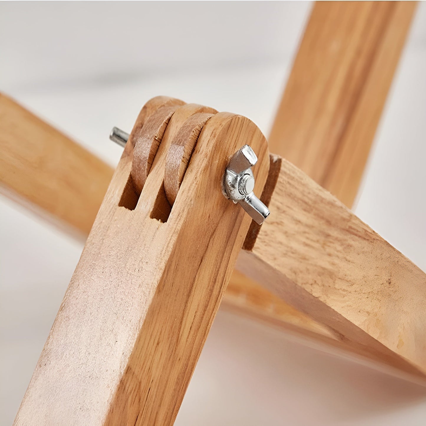 Flexible WoodMan Desk Lamp – Adjustable Solid Wood Robot Lamp with Book Holder