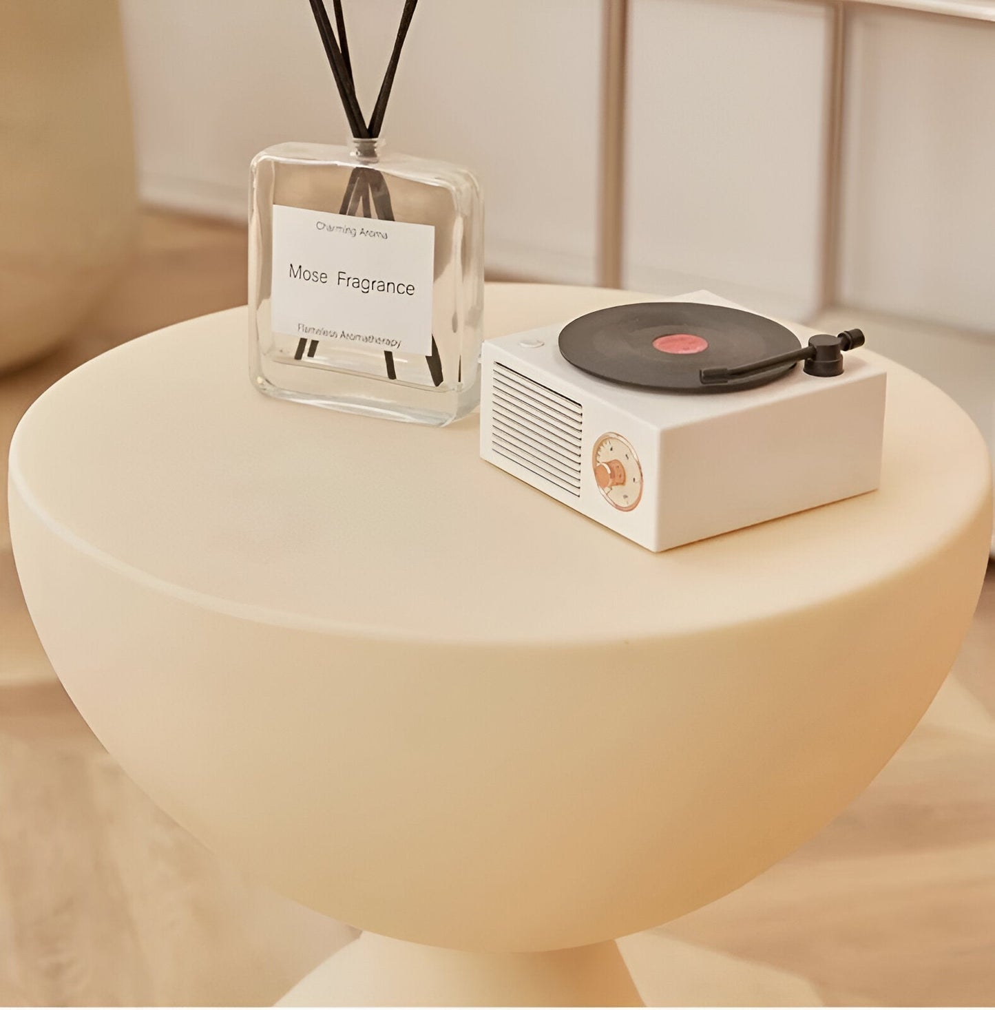 Ylix – Luxury Round Coffee Table for Living Room or Side Space