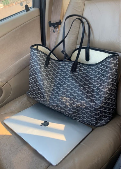 Elegant Handbag – Stylish Companion for Every Occasion