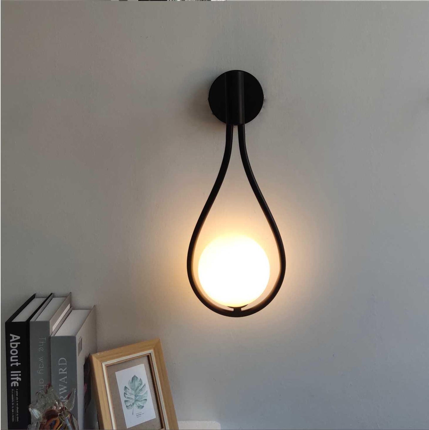LumaNord Minimalist Nordic LED Wall Light – Modern Industrial Design in Black or Gold