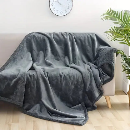 LoveGuard – Waterproof Couples Blanket | Ultra-Soft Sherpa Comfort & Spill-Proof Protection