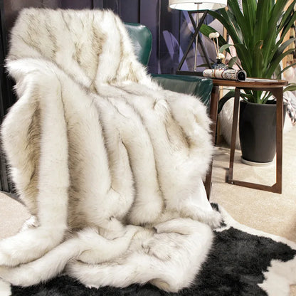 Luxury Faux Fox Fur Throw Blanket – Ultra Soft & Elegant Decorative Bed or Sofa Cover