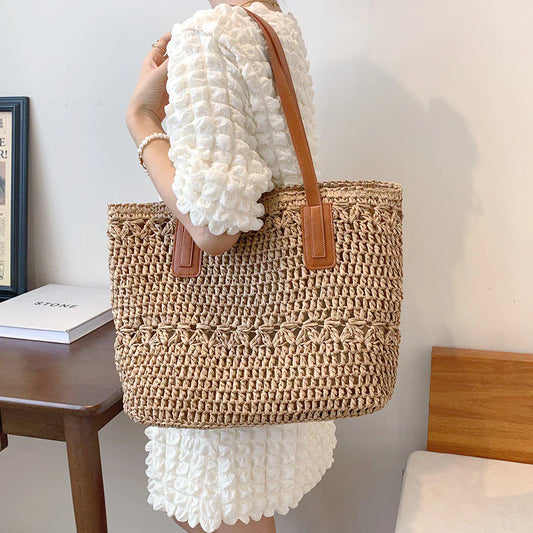 Genevieve | Chic Straw Tote Bag with Genuine Leather Straps – Elegant Summer Handbag