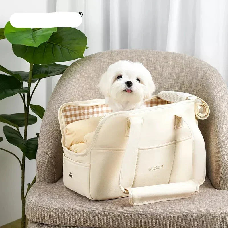 LuxCarry – Durable & Safe Pet Travel Bag for Small Dogs and Cats | Lightweight, Breathable & Stylish