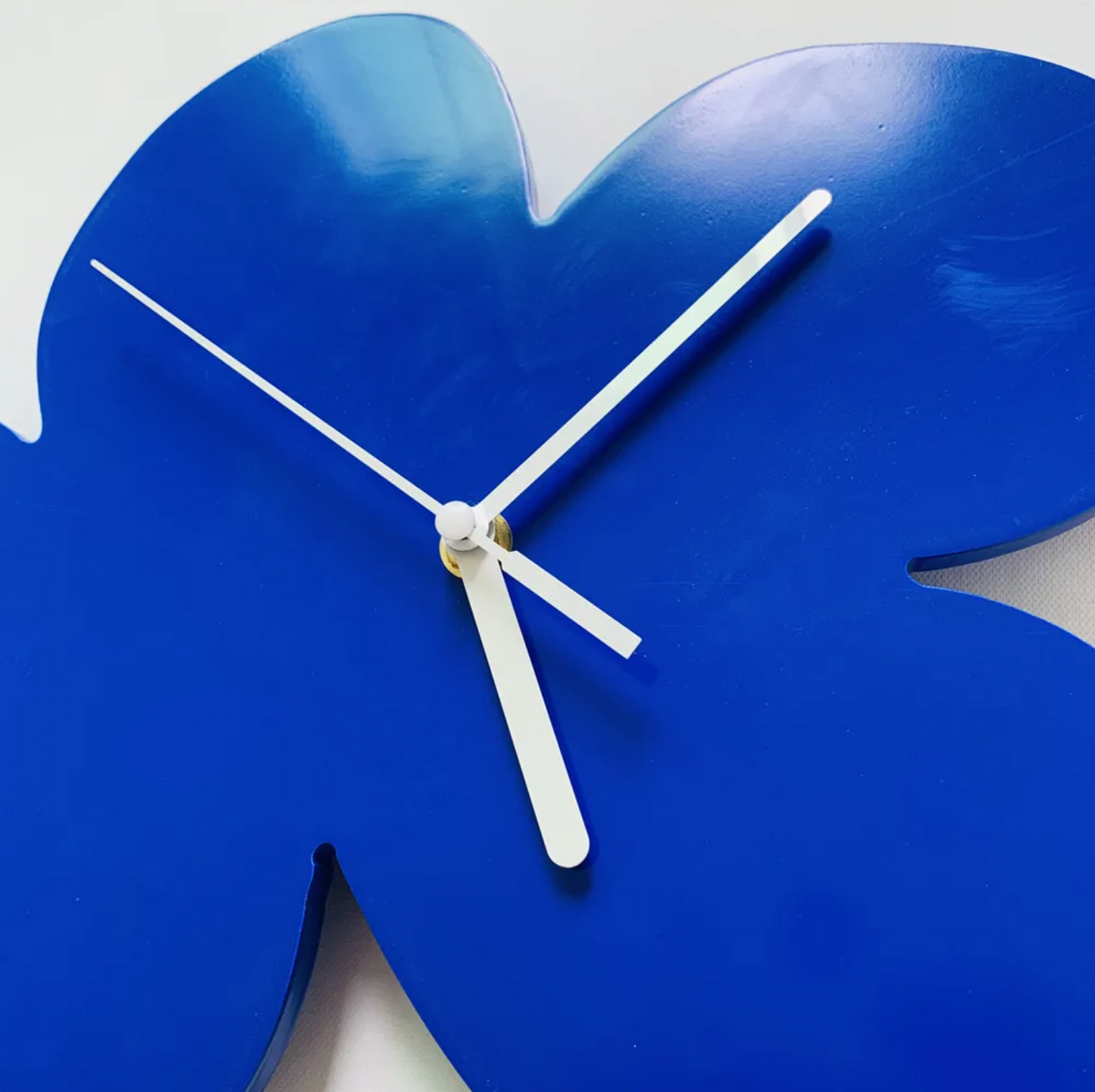CobaltTick | Classic Blue Geometric Wall Clock – Minimalist Silent Quartz Clock for Modern Home or Office