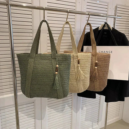 EcoChic Handbag – Stylish Rattan Women's Bag | Sustainable Everyday Tote