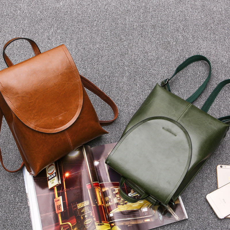 LuxeCarry Leather Backpack – Stylish Design with Versatile Storage for Women