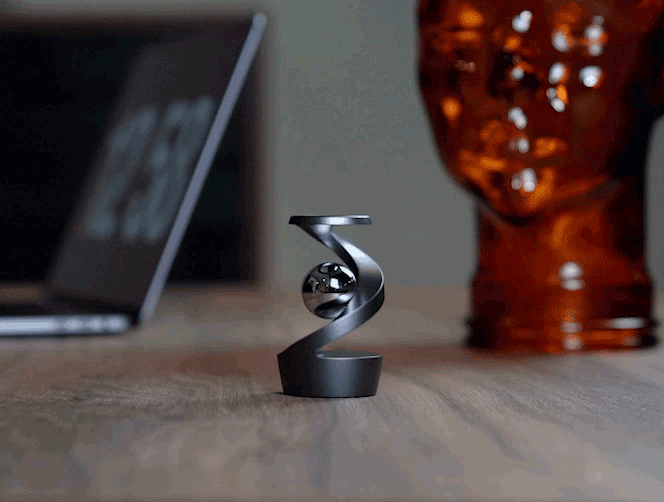 Luna Kinetic Desk Orb – Hypnotic Stress Relief Toy for Focus, Relaxation & Decor