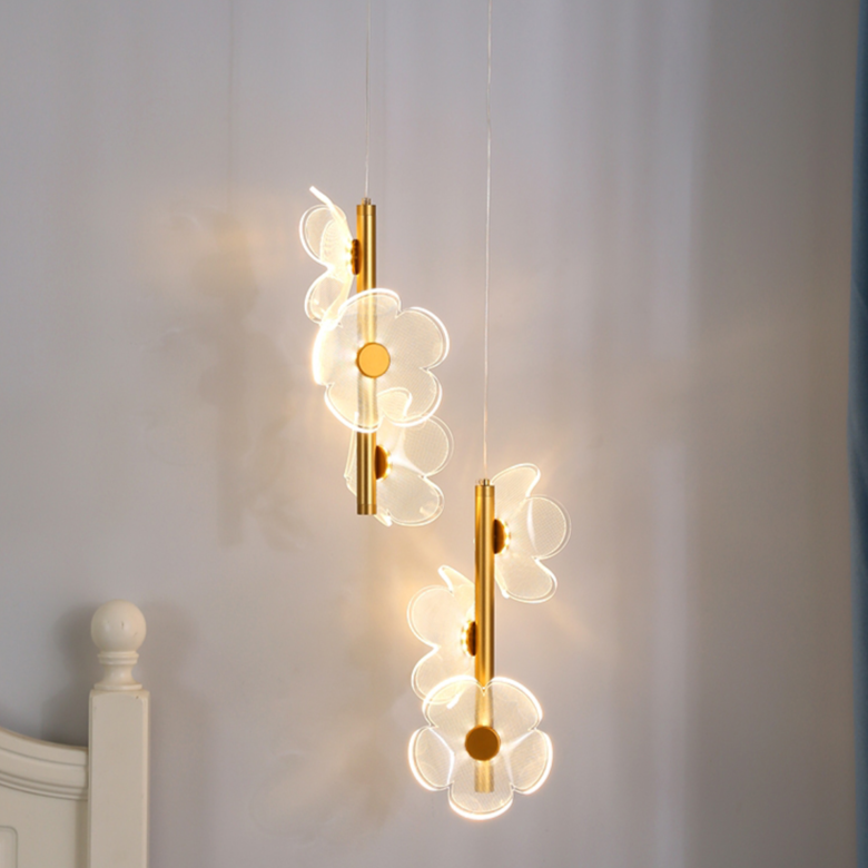 ChicFloret – Luxury Acrylic Flower LED Pendant Light | Elegant Hanging Lamp for Living Room & Bedroom Décor