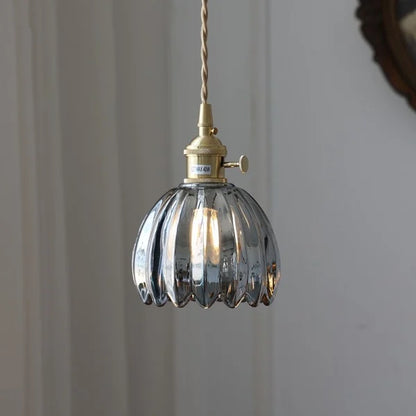 Japanese Retro Glass Flower Pendant Light – Elegant Vintage Hanging Lamp