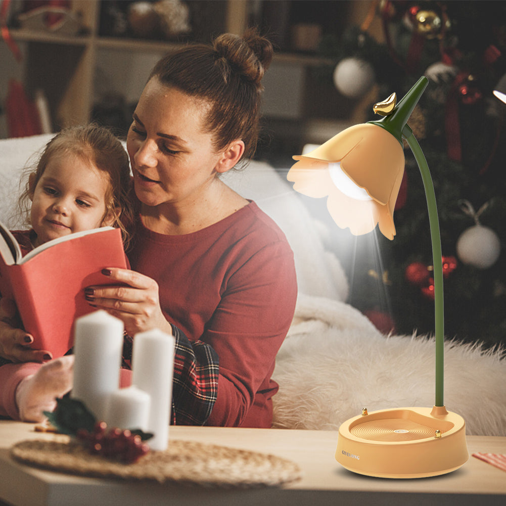LumaPetal  – Wireless Flower LED Desk Lamp