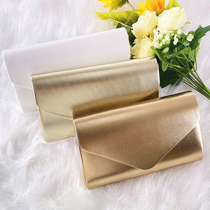 Stylish Compact Clutch with Chain Strap