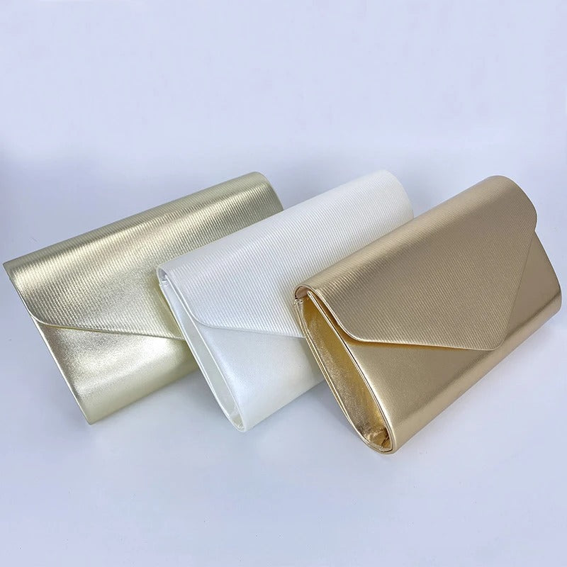 Stylish Compact Clutch with Chain Strap