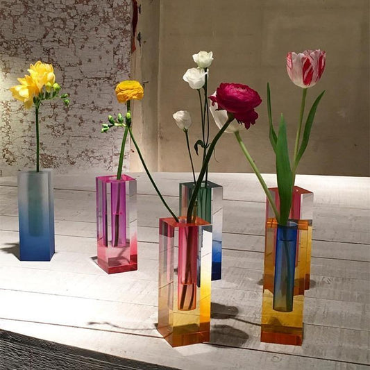 Crystalix | Modern Acrylic Prism Vase – Sleek Geometric Design for Contemporary Floral & Interior Decor